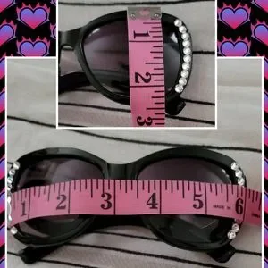 Italy Design Crystal Iced Sunnies Women\'s Sunglasses - Bundle of 3 (2 Are New) Accessories | Italy Design Crystal Iced Sunnies Womens  main image 2